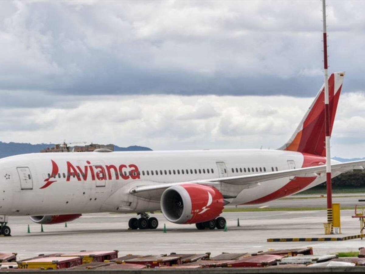 Avianca solo permitirá cierto tipo de tapabocas en sus vuelos desde mitad de abril