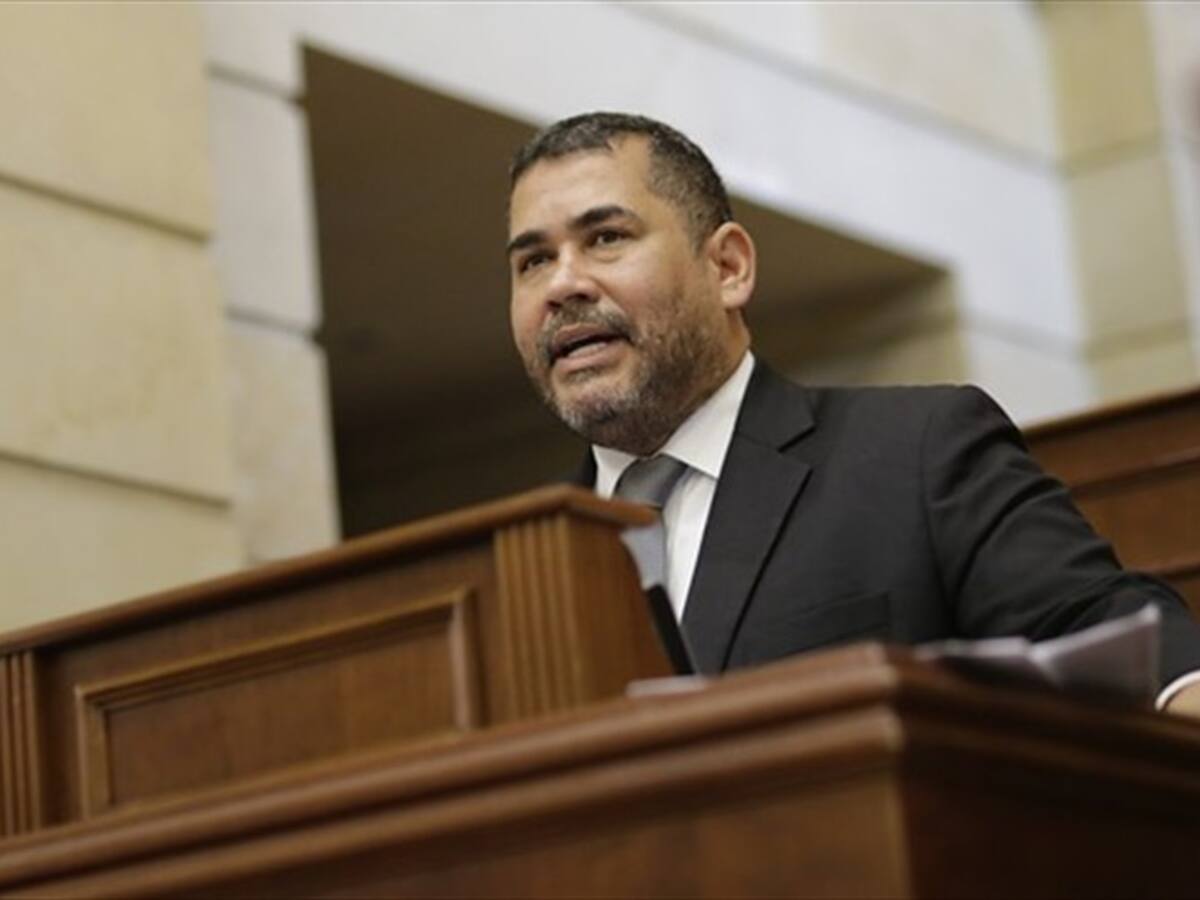 Liberales proponen nueve medidas para atender los reclamos de los manifestantes