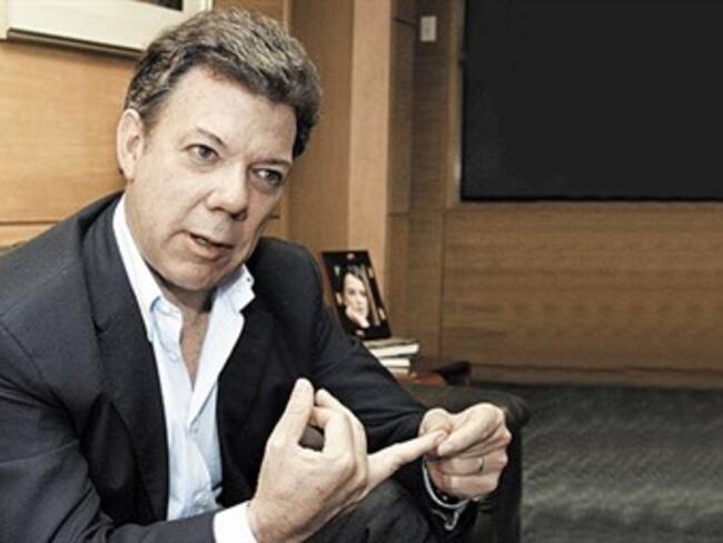 Las Farc declaran objetivo militar al ex ministro Juan Manuel Santos