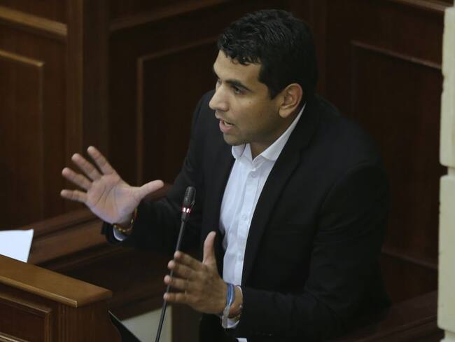 El representante a la Cámara David Racero