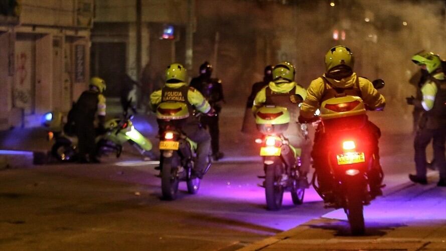 La Fiscalía General emitió medidas de protección para los testigos clave en el caso de la muerte del abogado Javier Ordóñez durante un procedimiento policial. Foto: Colprensa