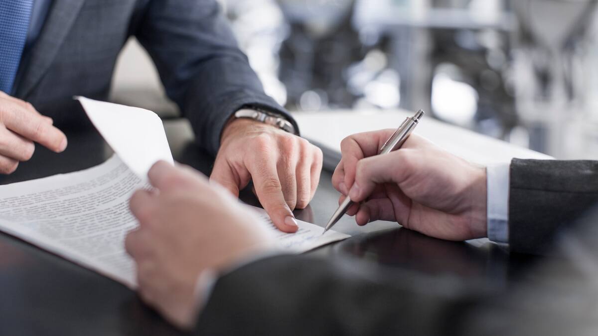 Telecafé se pronuncia tras cuestionamientos a contratos
