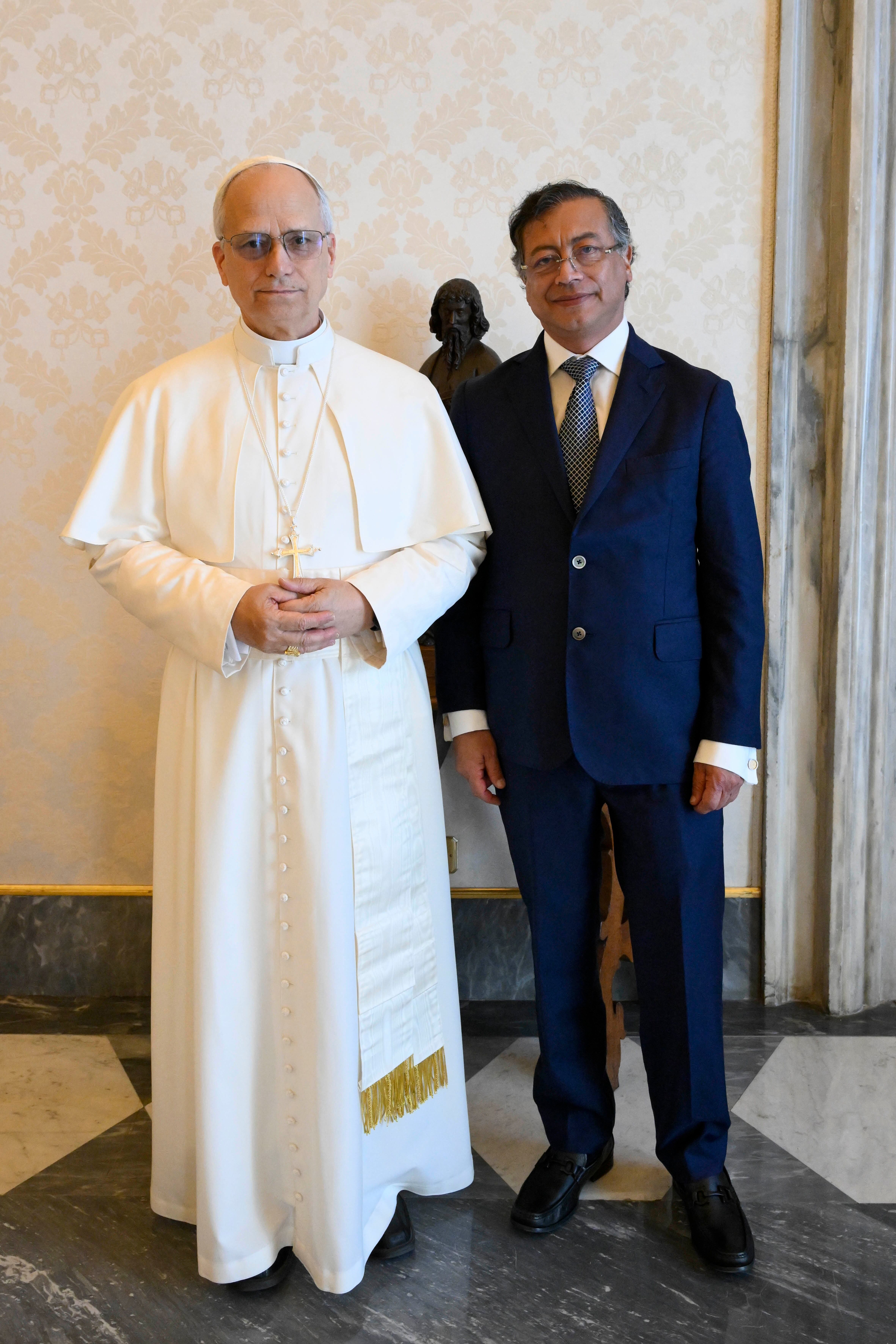 Papa León XIV y presidente Gustavo Petro. Foto: EFE/ Dicasterio de la Comunicación del Vaticano / Mario Tomassetti 