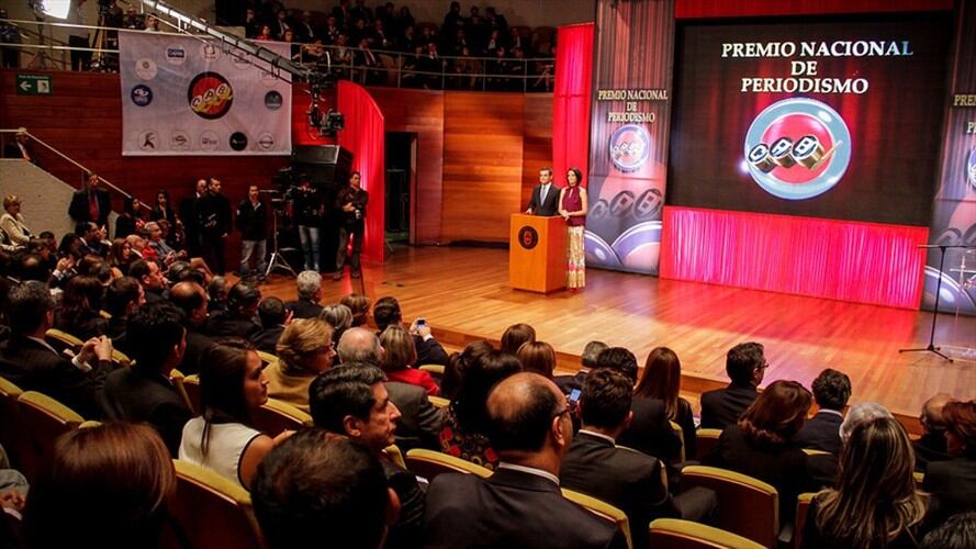 El Círculo de Periodistas de Bogotá (CPB) decidió ampliar el plazo para la postulación de los trabajos periodísticos que participarán para el Premio Nacional de Periodismo CPB 2019. Foto: Colprensa