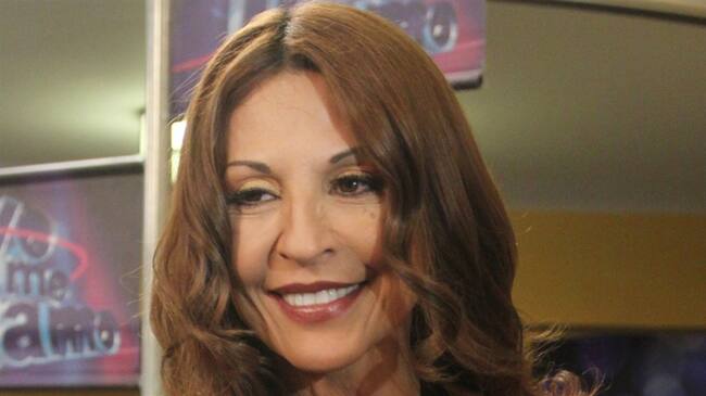 Amparo Grisales le dice “no” a la pólvora con foto en bikini en un barco . Foto: Colprensa/Germán Enciso