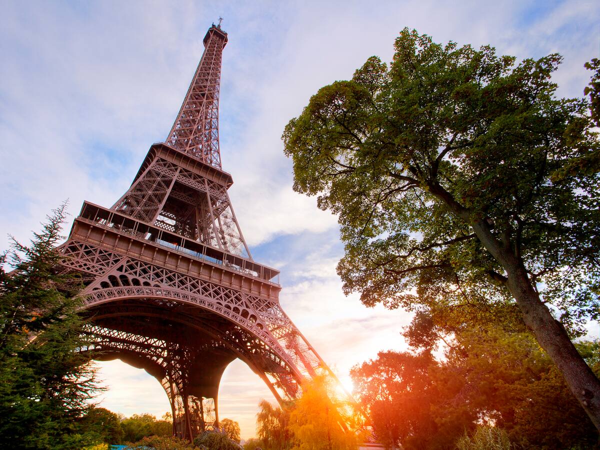 Medallas de los Juegos Olímpicos de París llevarán un fragmento de la Torre Eiffel