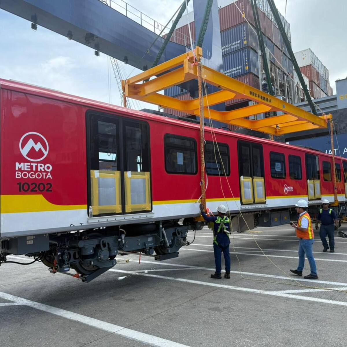 Llegó a Colombia el segundo tren de la primera línea del metro de Bogotá