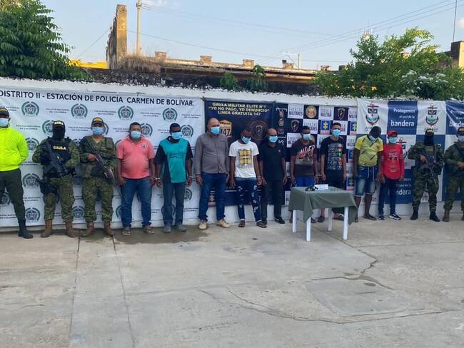 Una operación coordinada entre Policía Bolívar, Fuerza Aérea Colombiana y Fuerza Naval del Caribe, dejó como resultado la captura de 9 personas de las cuales 8 son integrantes del Clan del Golfo. Foto/cortesía Fuerza Naval del Caribe.