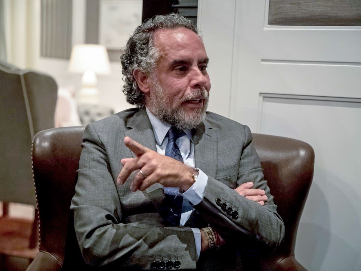 Benedetti es un hombre hábil y capaz con los asuntos políticos: embajador Roy Barreras