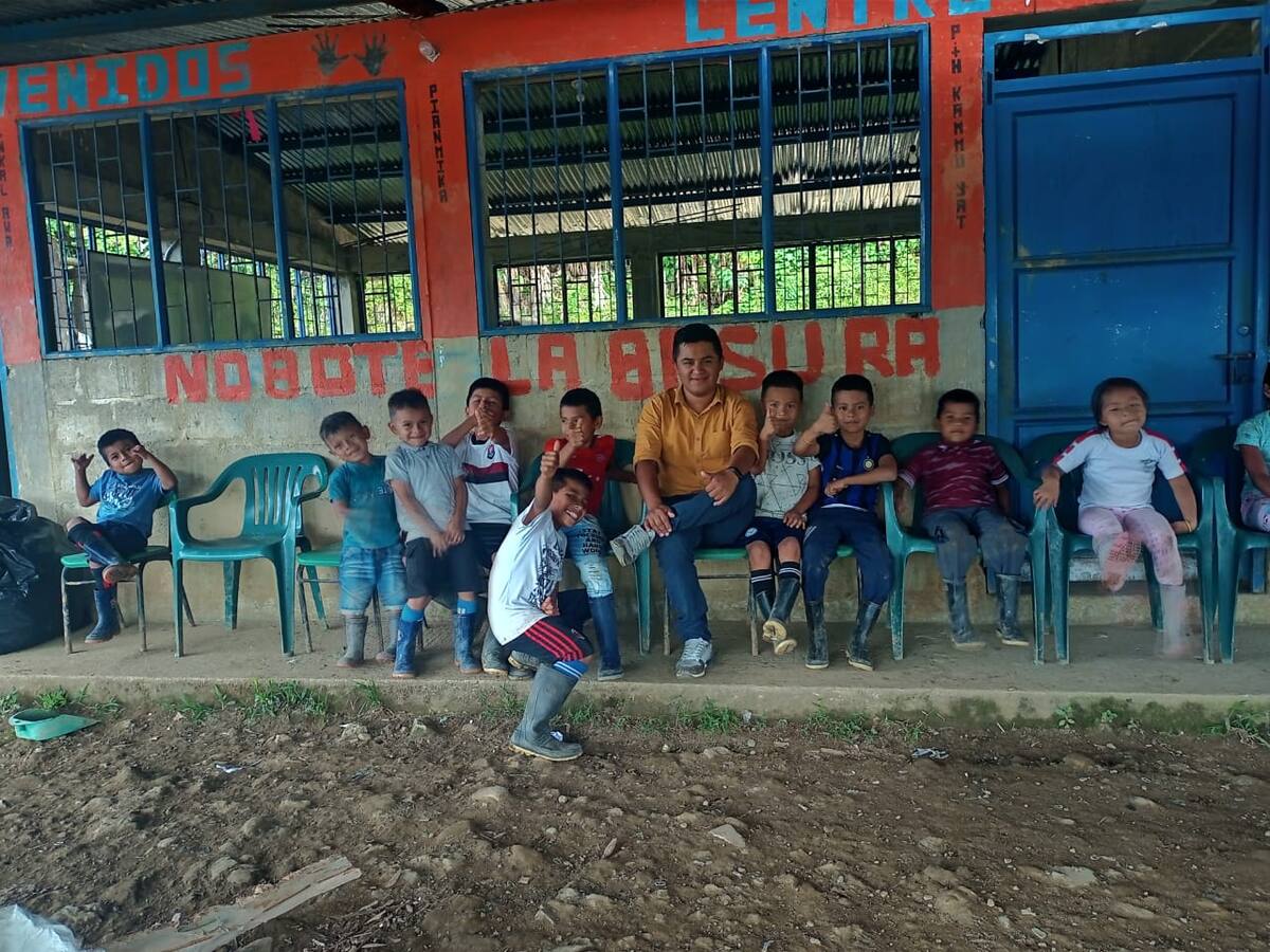 Soluciones W: escuela en Charco Largo busca reconstruir su restaurante