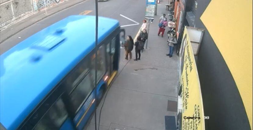 Joven fue atropellada por bus del SITP