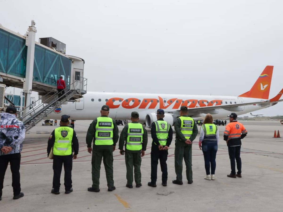 Retornan a Venezuela 203 migrantes tras ser deportados por Estados Unidos