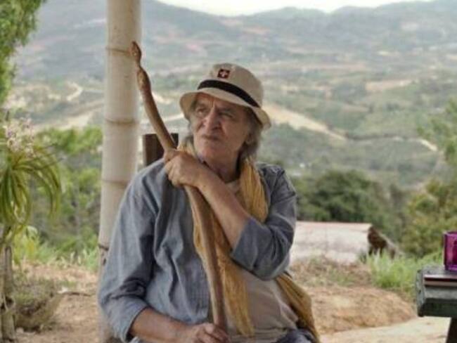 La poesía viene con su respectiva totuma: Pablus Gallinazus