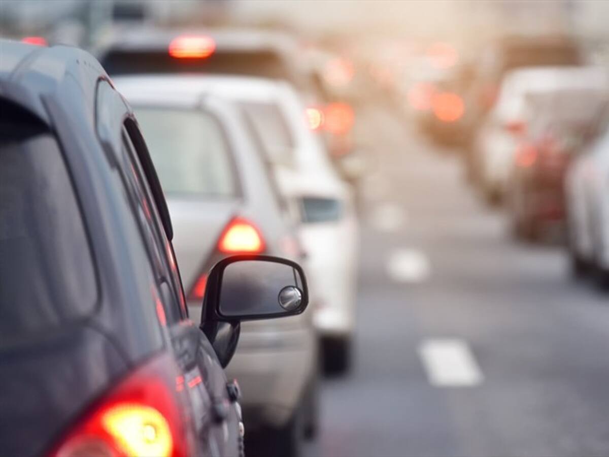 Vía Bogotá - Medellín tendrá paso controlado a partir de este lunes