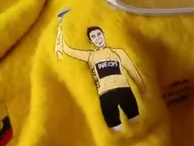 Se elaboró cuatro días antes que se coronara como el campeón del Tour . Foto: Antonio Niño, diseñador de la ruana.