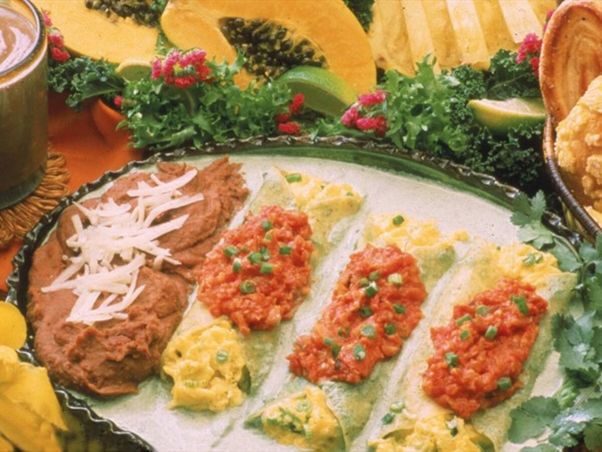 Diego Londoño recuerda al capitán fallecido Nieto en la “mesa de los caballeros”