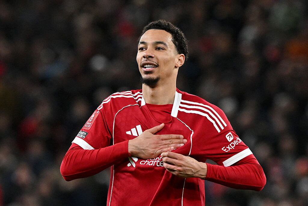 Hugo Ekitiké celebra su gol ante el Barnsley por la FA Cup 2025-26. FOTO: Liverpool FC/Liverpool FC vía Getty Images