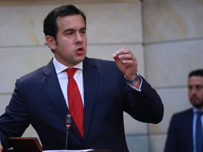 Nuevo Liberalismo insistirá, ante el CNE, en que le dio garantías a Rodrigo Lara