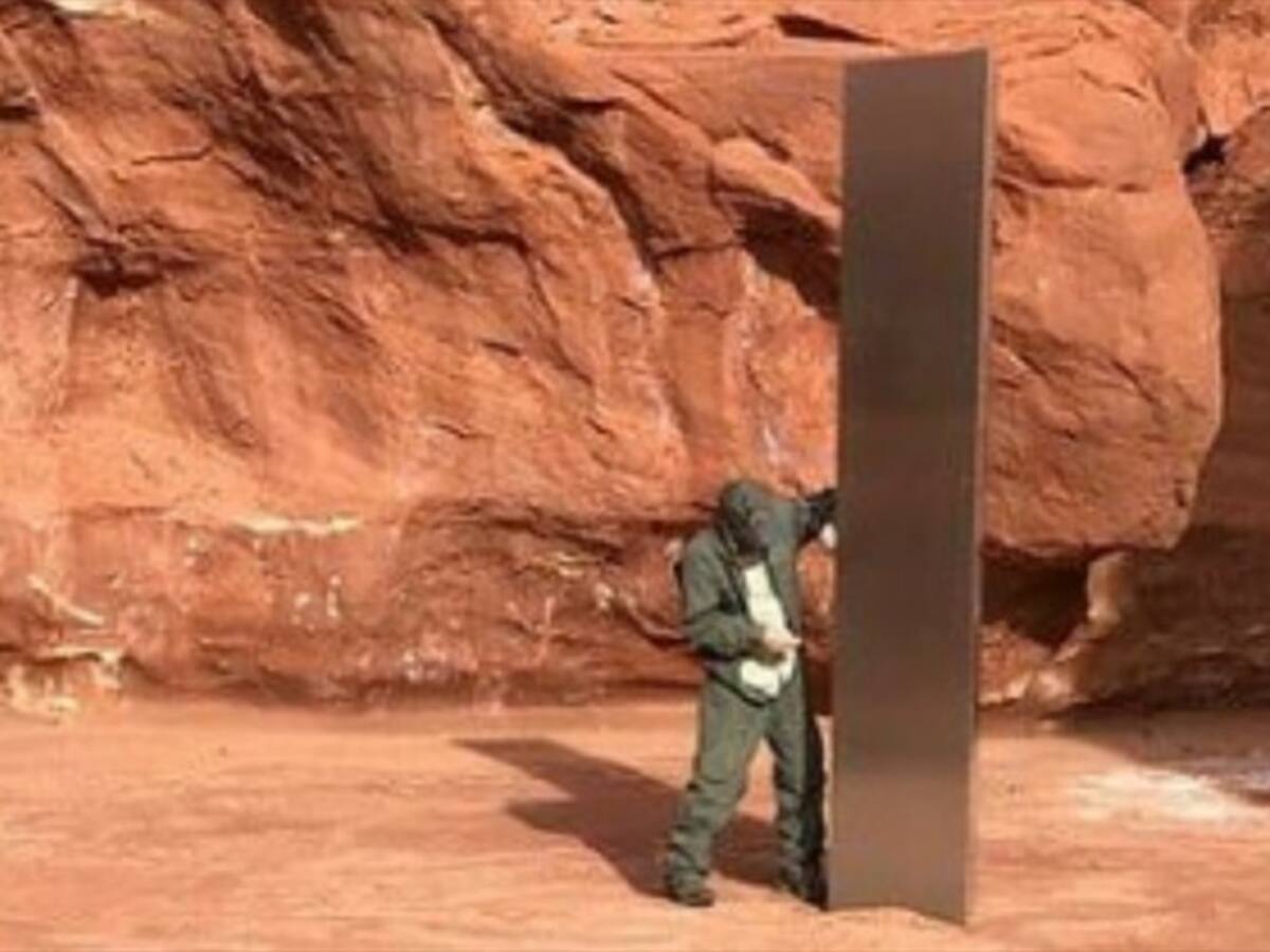¿Estructura alienígena? Hallan extraño monolito de metal en el desierto de Utah, EE.UU.