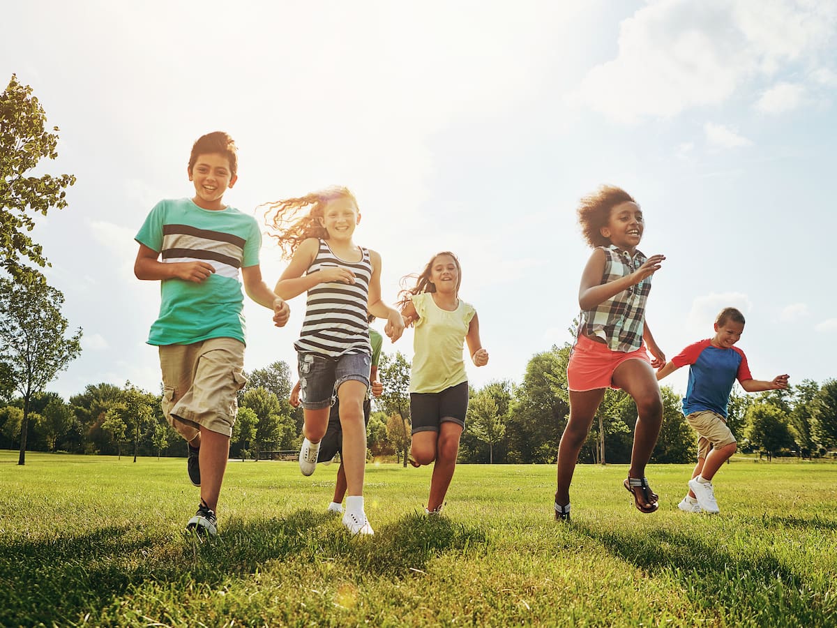 ¿Cuándo inician las vacaciones de mitad de año para los colegios públicos en Bogotá?