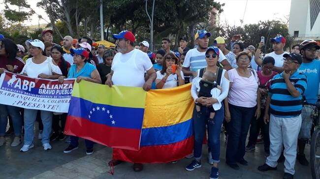 En Barranquilla, venezolanos apoyan a Juan Guaidó como presidente interino de ese país. Foto: La W