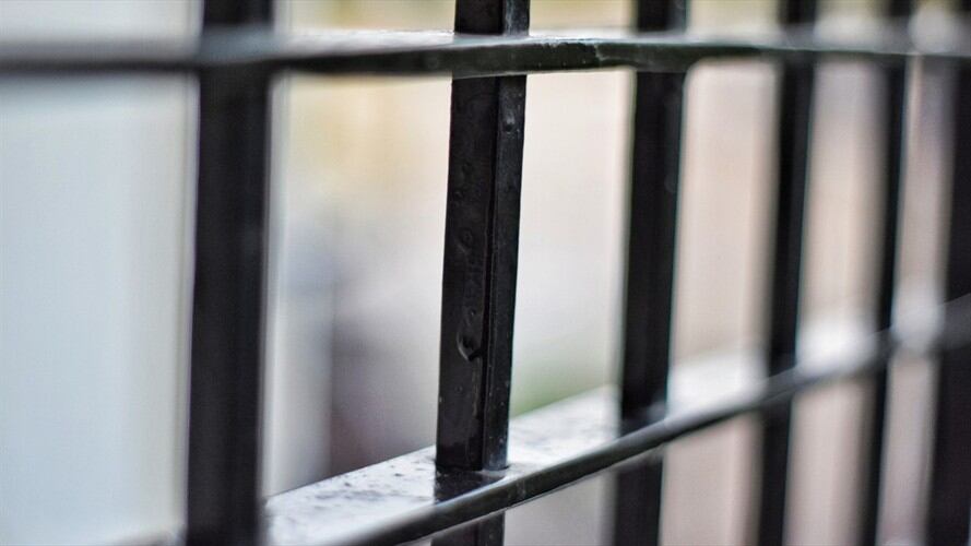 Édgar Aguilar, abogado defensor de varios extraditables dijo que no es necesario tener encerrados en la cárcel a los reclusos, cuando no se pueden extraditar.. Foto: Getty Images