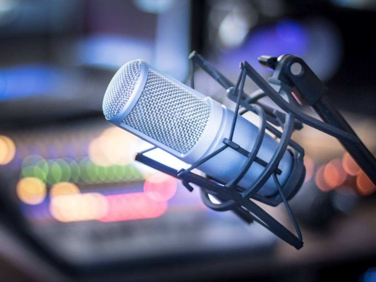 La versión en inglés de la canción ‘Devuélveme a mi chica’ en Repeat After Ibarra