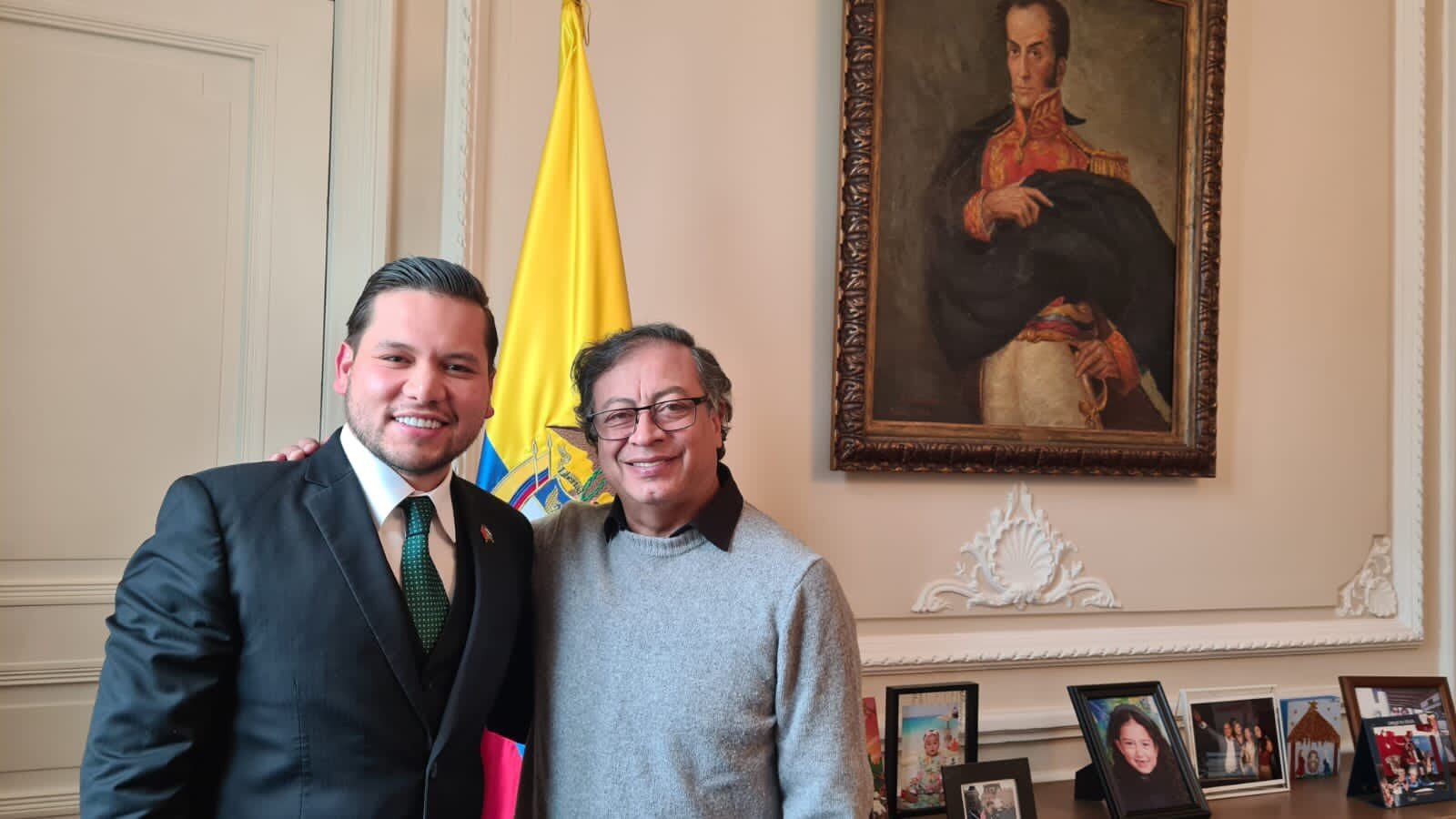Andrés Calle y el presidente Gustavo Petro. Foto: Twitter @AndresCalleA