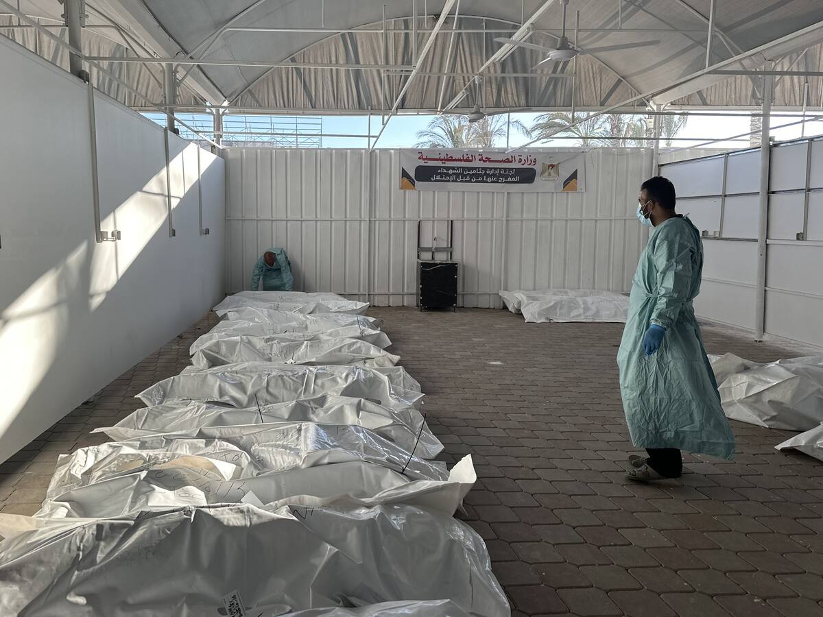 Israel entregó otros 30 cuerpos a Gaza, algunos con signos de agresión, según Sanidad