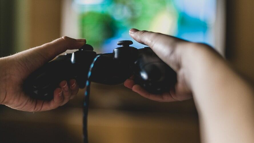 Esto como parte de la iniciativa Play at Home para que los jugadores se queden en casa durante la cuarentena para prevenir el contagio del coronavirus.. Foto: Getty Images