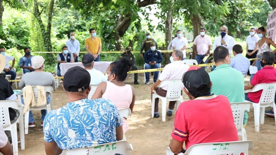 Denuncian retrasos en acueducto de San Anterito, Montería. Foto: prensa Alcaldía Montería (referencia de reunión en San Anterito).
