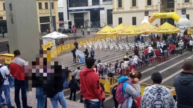 Jornada de vacunación en la Plaza de Bolívar. Crédito: Edwin López.