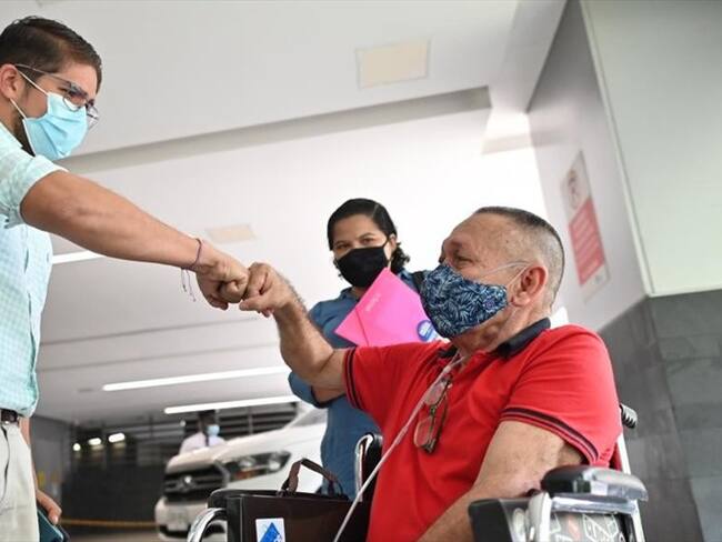 "Me siento triste por seguir padeciendo este dolor": Víctor Escobar