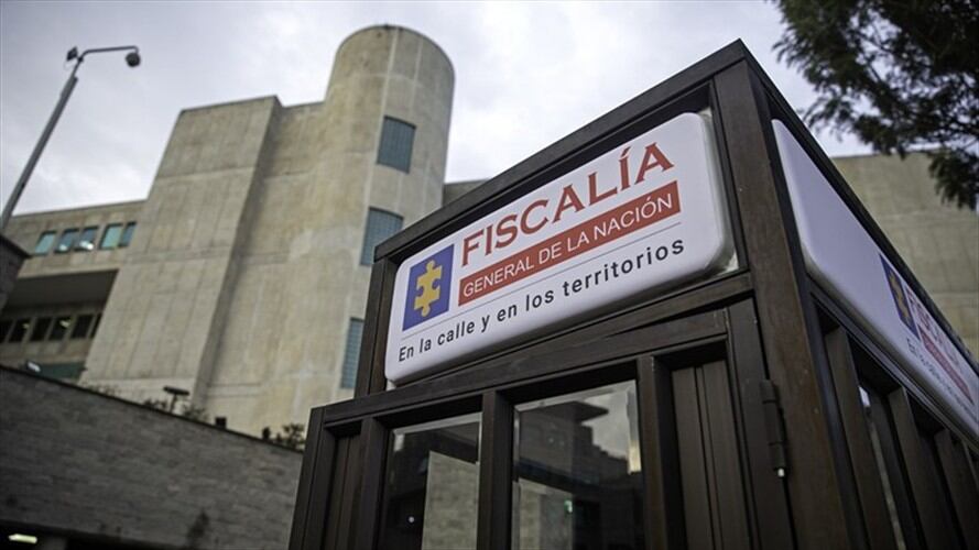 Tomaban en arriendo casas y apartamentos, que luego ofrecían en empeño a terceros bajo contrato de anticresis por el que recibían entre 10 y 30 millones de pesos.. Foto: Fiscalía