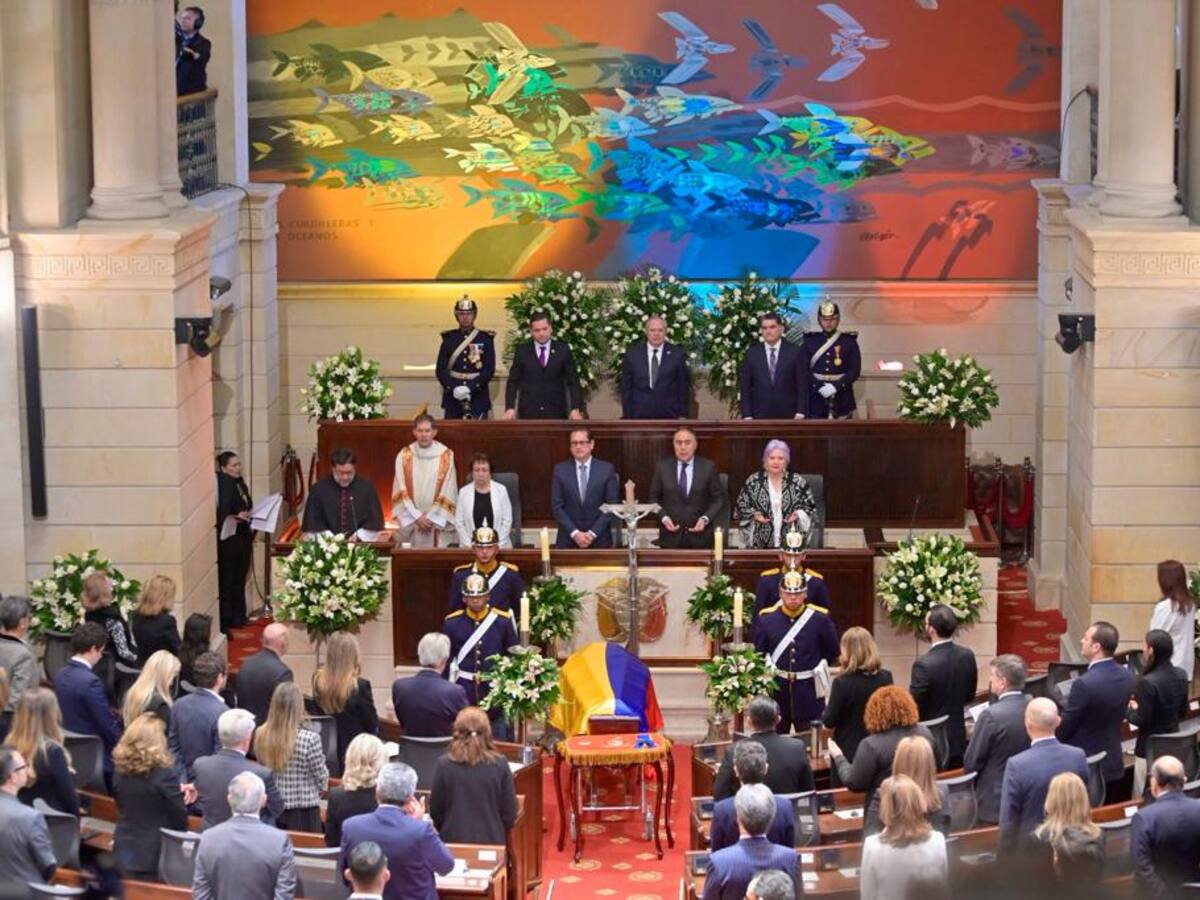 Homenaje a Fernando Botero en el Congreso de la República
