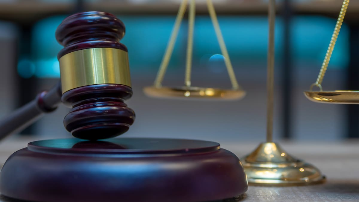 Condenaron a 11 personas que desfalcaron a varias empresas en Colombia