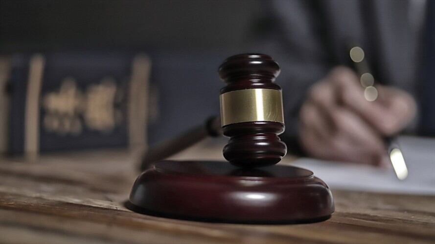 Imagen de referencia del mazo de un juez . Foto: Getty Images / RUNSTUDIO