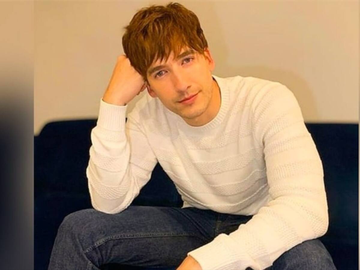 La divertida participación del actor Carlos Torres en "Peliculiando"