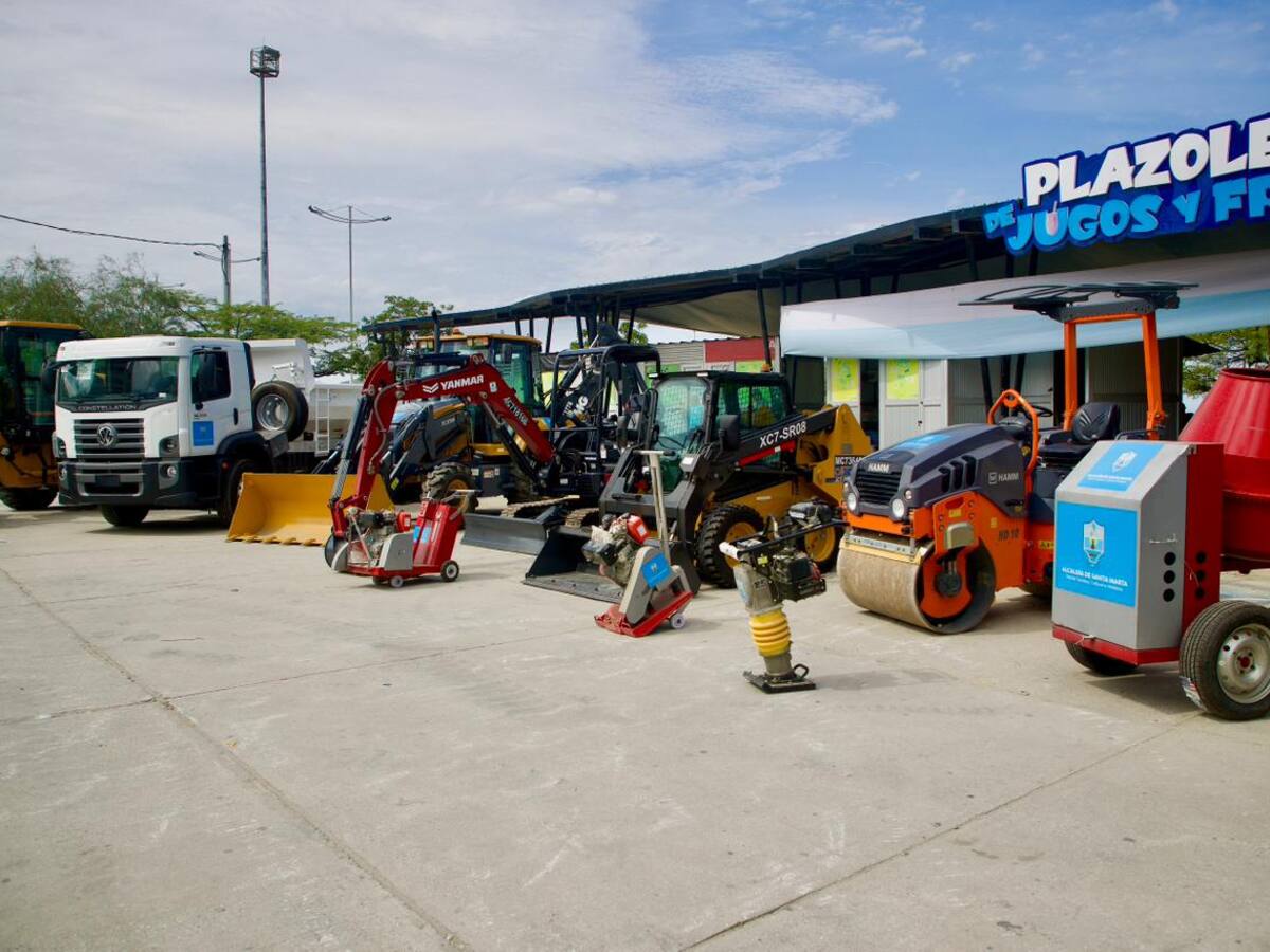 Santa Marta cuenta con nueva maquinaria amarilla para atención de emergencias