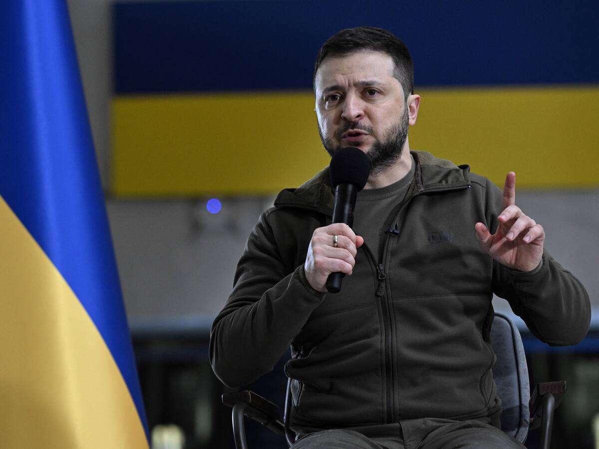 Zelenski agradece las nuevas ayudas de EE.UU. para detener la invasión rusa