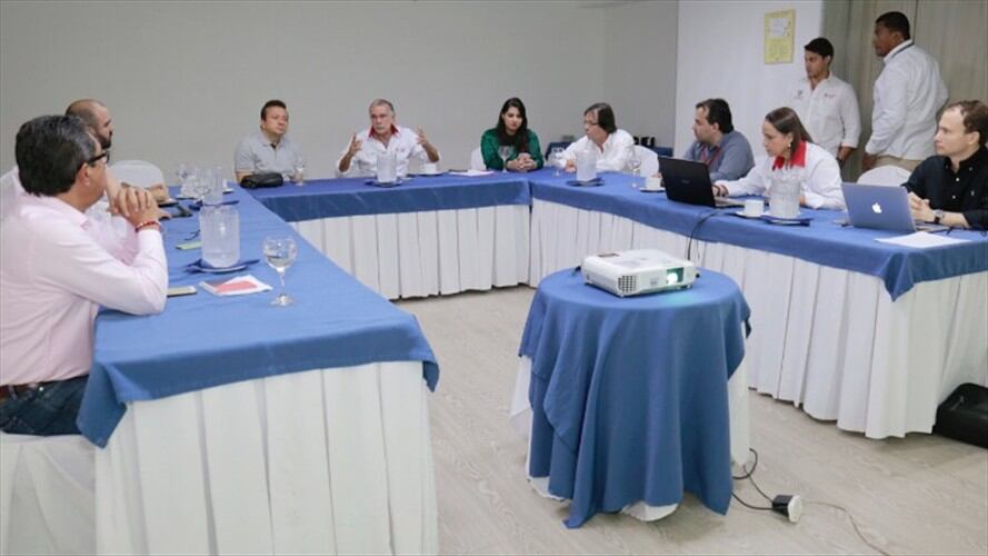 Gobernador y congresistas consolidan bloque en defensa de recursos de Región Caribe. Foto: La Wcon Julio Sánchez Cristo