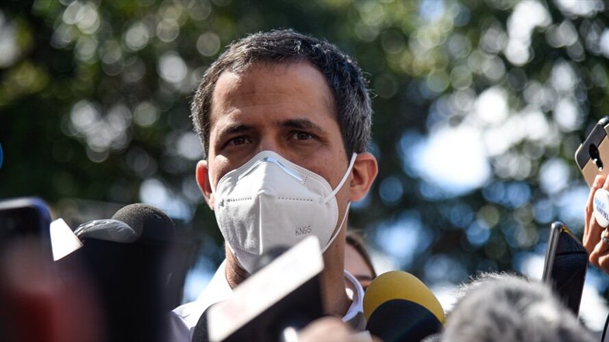 Consulta simbólica de Guaidó no reactiva masivas movilizaciones en Venezuela. Foto: Carolina Cabral/Getty Images