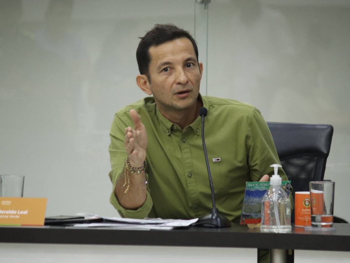 Diputado renunció a aspiración a la Alcaldía de Bucaramanga con aval del Partido Verde