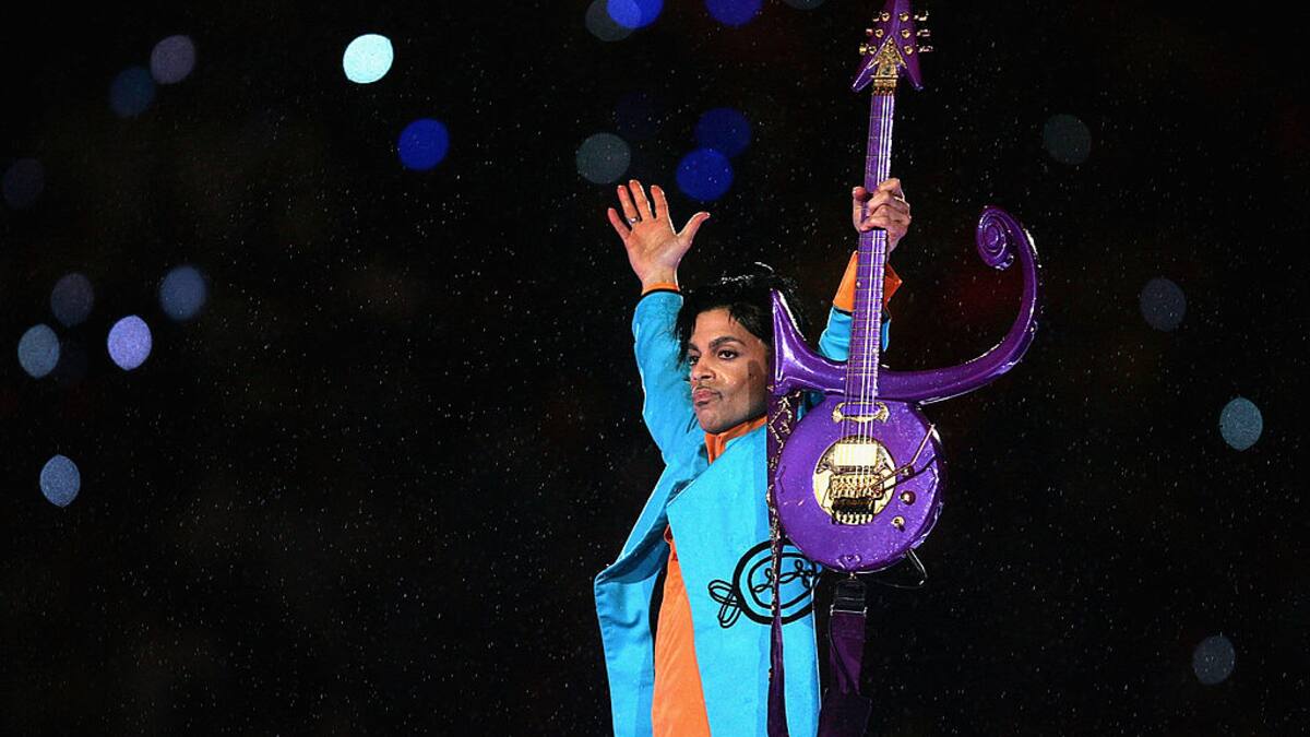 Hoy estaría cumpliendo 64 años Prince, la leyenda del Funk, el RNB y el rock n’ roll