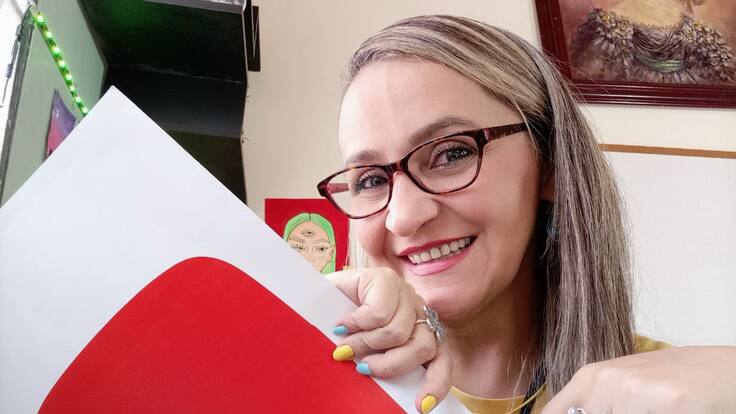 La Profe Mónica, la influenciadora que enseña el buen uso del español en redes sociales