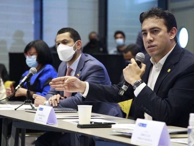 Registraduría Nacional del Estado Civil y Consejo Nacional Electoral fijan nueva fecha de elecciones de los Consejos Municipales y Locales de Juventud. Foto: Cortesía Registraduría Nacional