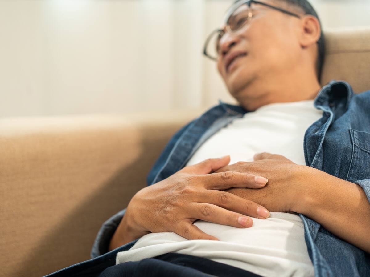 ¿Cuáles son las causas de la gastritis? Médico responde