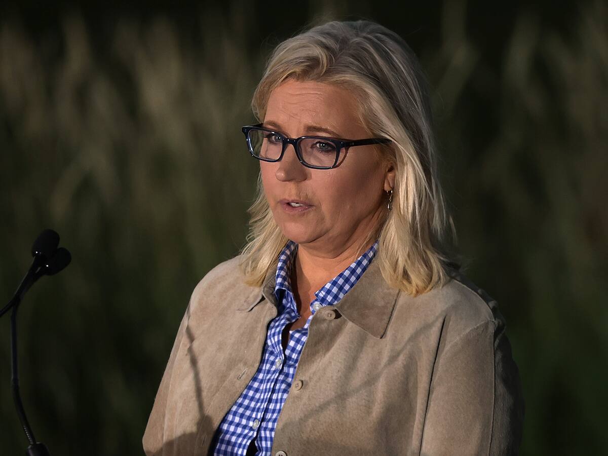 Liz Cheney, la congresista enfrentada a Trump, perdió en las primarias republicanas
