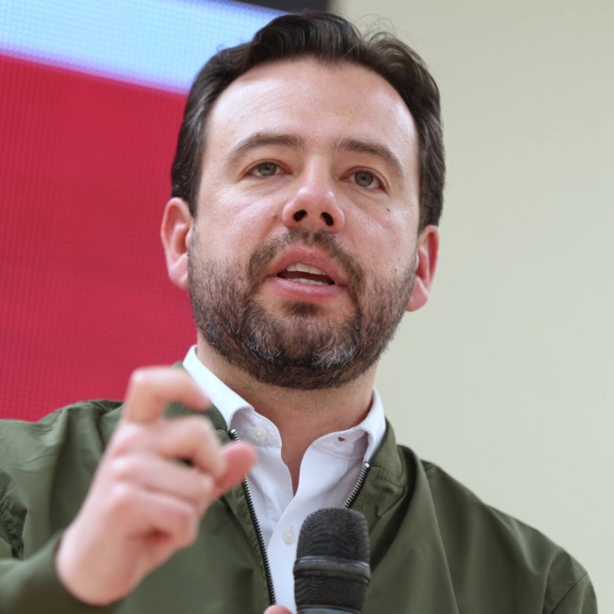 CNE estudiará solicitud de revocatoria de candidatura de Carlos Fernando Galán