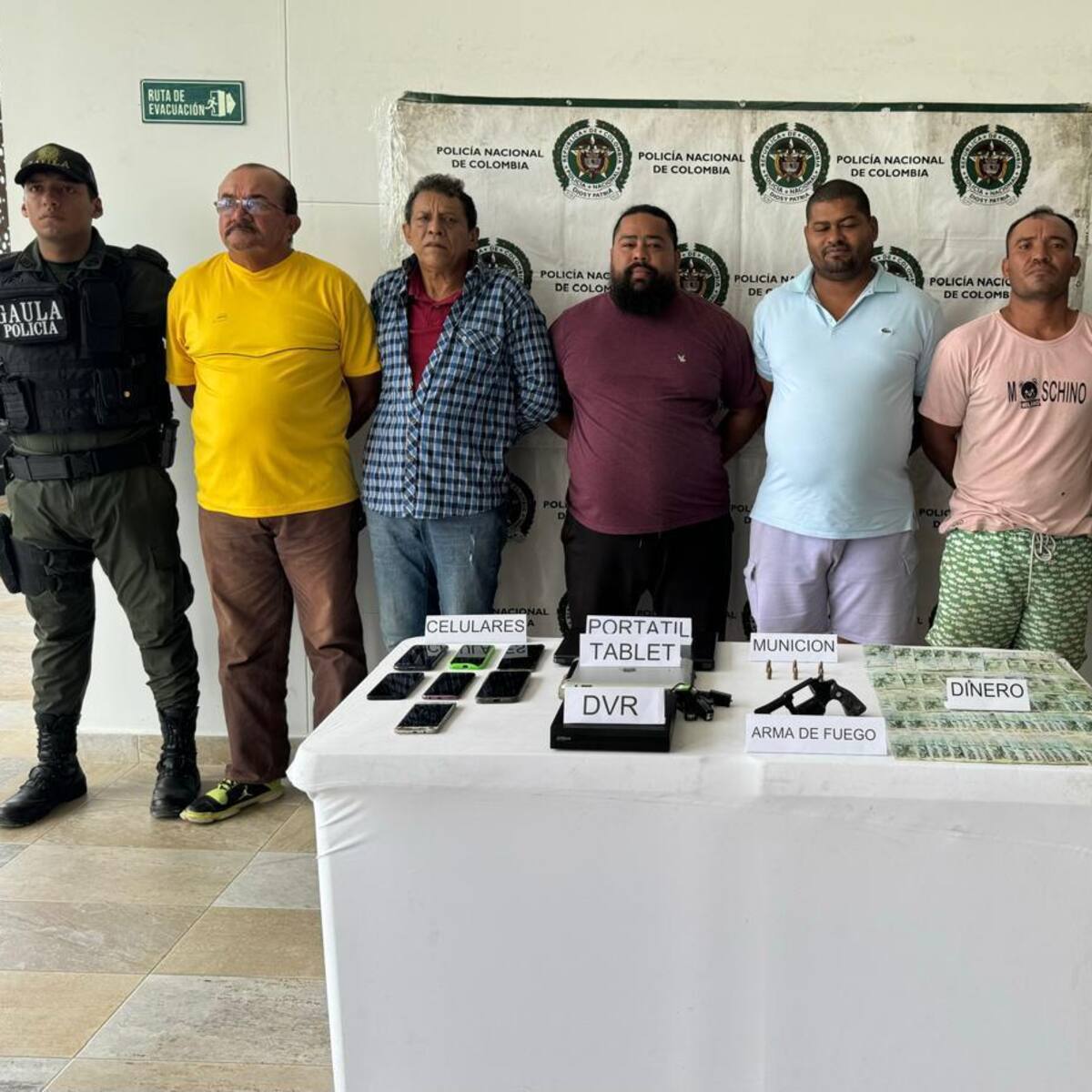 Capturados seis presuntos extorsionistas y despojadores de tierras en Santa Marta